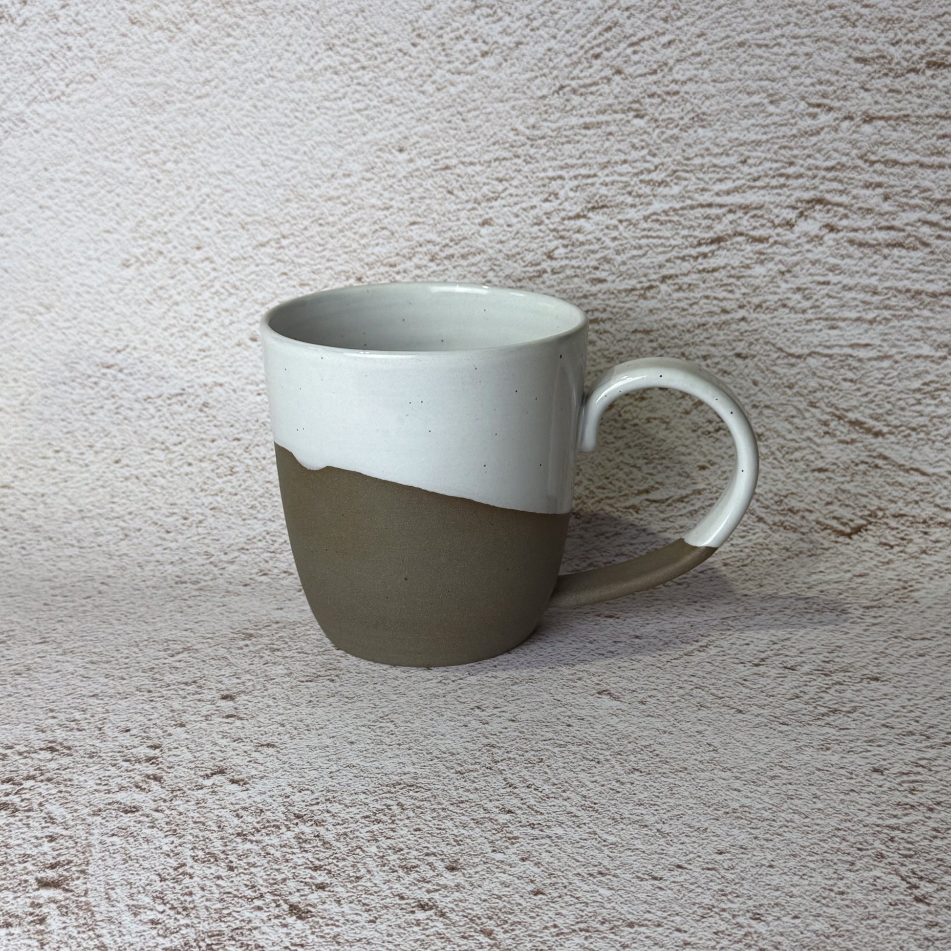 Speckled Stoneware / White Gloss Mug - Tall